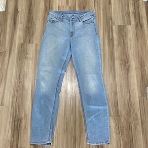 Old Navy Women’s Straight Leg Jeans Size 8